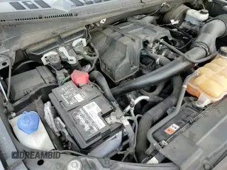 2018 Ford F-150 XL z VIN 1FTEW1CP7JKC25122, wystawiony jako Copart lot #86538425 z przebiegiem 118 557 mil mil oraz Szkoda całkowita • Salvage title. Historia ofert i sprzedaży dostępna na DreamBid. Obrazek 14.