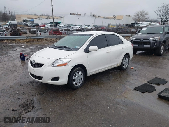 2009 Toyota Yaris z VIN JTDBT903594059923, wystawiony jako IAAI lot #41520883 z przebiegiem 141 366 mil mil oraz . Historia ofert i sprzedaży dostępna na DreamBid. Obrazek 18.