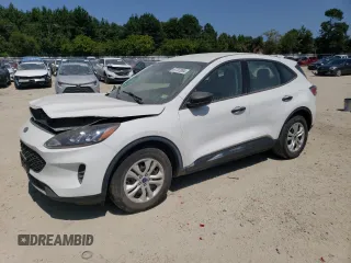 2021 Ford Escape S с VIN 1FMCU0F69MUB10990, выставлен на аукционе Copart как лот 67707064 с пробегом 99 295 миль миль и Списание • Salvage title. История ставок и продаж доступна на DreamBid. Изображение 1.