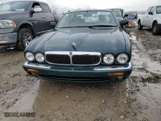 1998 Jaguar XJ with VIN SAJHX1246WC836876, listed as a Copart auction lot 89115605 with 43,258 mi miles and Clean Title. Bid and sale history available at carsss.com. Image 5.