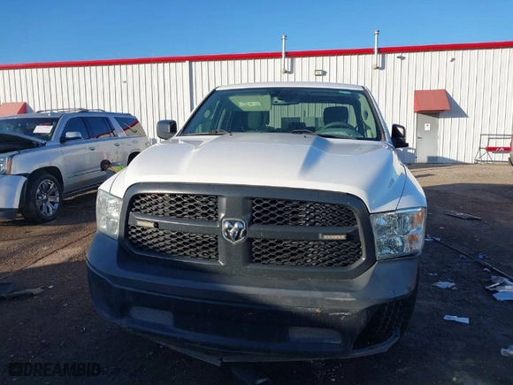 2018 Ram 1500 Express with VIN 1C6RR7FT8JS153794, listed as a IAAI auction lot 41072931 with 95,060 mi miles. Bid and sale history available at carsss.com. Image 12.