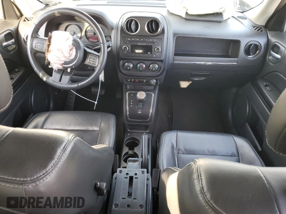 2015 Jeep Patriot High Altitude with VIN 1C4NJRFB2FD270543, listed as a Copart auction lot 53448165 with 141,048 mi miles and Salvage Title. Bid and sale history available at carsss.com. Image 8.