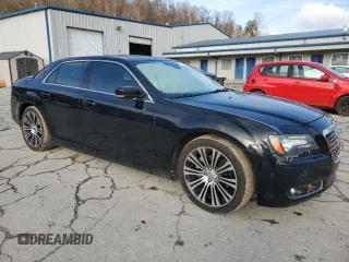 2013 Chrysler 300 with VIN 2C3CCABT4DH520337, listed as a Copart auction lot 44602255 with 112,593 mi miles and Salvage Title. Bid and sale history available at carsss.com. Image 4.