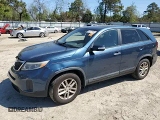 2014 Kia Sorento LX with VIN 5XYKT3A60EG485455, listed as a Copart auction lot 52151995 with 325,315 mi miles and Salvage Title. Bid and sale history available at DreamBid. Image 1.
