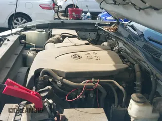 2016 Toyota Tacoma TRD Sport with VIN 5TFRZ5CNXGX020615, listed as a IAAI auction lot 42948111 with 119,849 mi miles and . Bid and sale history available at DreamBid. Image 19.