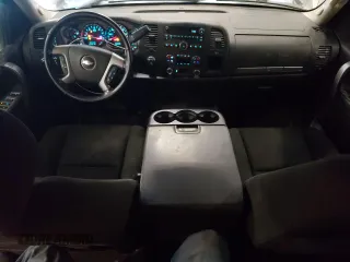 2012 Chevrolet Silverado 1500 LT with VIN 1GCRKSE7XCZ268010, listed as a Copart auction lot 48227565 with 121,065 mi miles and Salvage Title. Bid and sale history available at DreamBid. Image 8.
