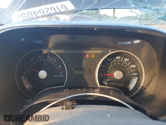 2007 Ford Explorer XLT with VIN 1FMEU63E37UA36638, listed as a Copart auction lot 61626405 with 205,306 mi miles and Salvage title. Bid and sale history available at DreamBid. Image 9.