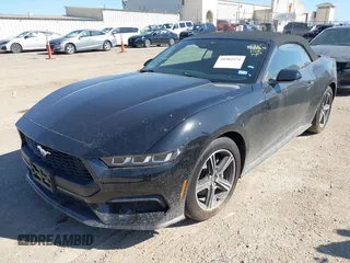 2025 Ford Mustang EcoBoost with VIN 1FAGP8UH3S5105331, listed as a IAAI auction lot 41962276 with 2,580 mi miles. Bid and sale history available at carsss.com. Image 2.