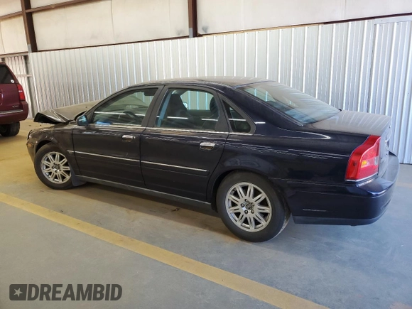 2005 Volvo S80 with VIN YV1TH592X51397154, listed as a Copart auction lot 53423135 with 0 mi miles and Salvage Title. Bid and sale history available at carsss.com. Image 2.