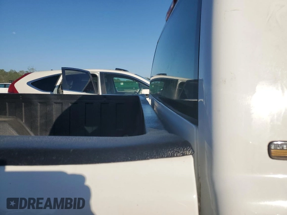 2005 Chevrolet Silverado 1500 with VIN 1GCEC14X55Z297912, listed as a Copart auction lot 52503005 with 82,318 mi miles and Salvage Title. Bid and sale history available at DreamBid. Image 10.