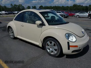 2007 Volkswagen Beetle с VIN 3VWRW31C27M511441, выставлен на аукционе IAAI как лот 42850059 с пробегом 200 236 миль миль и . История ставок и продаж доступна на DreamBid. Изображение 1.
