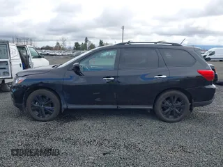 2018 Nissan Pathfinder SL with VIN 5N1DR2MM2JC642120, listed as a IAAI auction lot 41806544 with 68,279 mi miles. Bid and sale history available at carsss.com. Image 14.