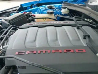 2022 Chevrolet Camaro 1SS z VIN 1G1FF1R73N0105212, wystawiony jako IAAI lot #41948636 z przebiegiem 19 716 mil mil oraz . Historia ofert i sprzedaży dostępna na DreamBid. Obrazek 21.