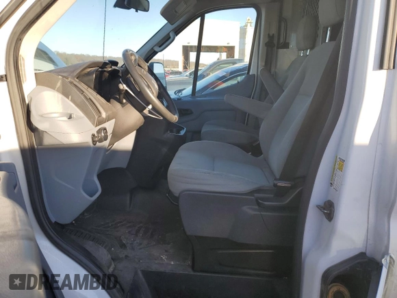 2015 Ford Transit Cargo with VIN 1FTNR2CM1FKA04643, listed as a Copart auction lot 83470614 with 260,133 mi miles and Salvage title. Bid and sale history available at DreamBid. Image 7.