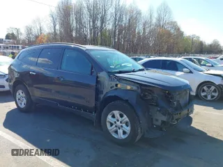 2017 Chevrolet Traverse LS with VIN 1GNKRFED9HJ252517, listed as a IAAI auction lot 41876709 with 62,241 mi miles. Bid and sale history available at carsss.com. Image 1.