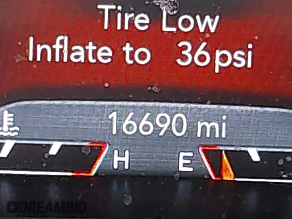 2023 Jeep Cherokee Altitude Lux z VIN 1C4PJMMB9PD101541, wystawiony jako IAAI lot #41904235 z przebiegiem 16 690 mil mil oraz . Historia ofert i sprzedaży dostępna na DreamBid. Obrazek 15.