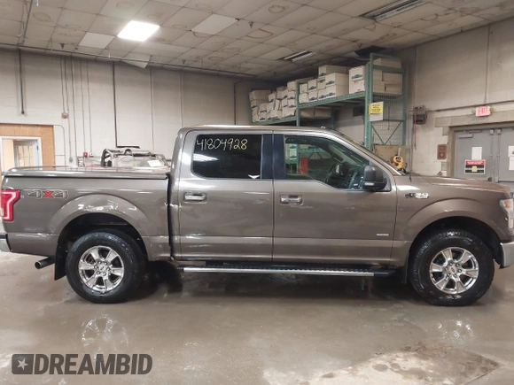 2016 Ford F-150 XLT with VIN 1FTEW1EP1GFA65818, listed as a IAAI auction lot 41804928 with 169,074 mi miles. Bid and sale history available at carsss.com. Image 13.
