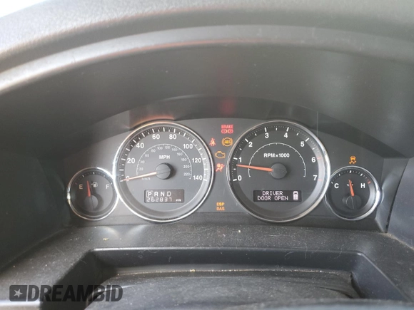 2010 Jeep Commander Sport with VIN 1J4RH4GK7AC159364, listed as a Copart auction lot 72509554 with 262,837 mi miles and Salvage Title. Bid and sale history available at carsss.com. Image 9.