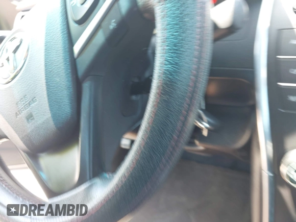 2015 Toyota Camry XLE with VIN 4T1BF1FK7FU020846, listed as a IAAI auction lot 42017645 with 187,129 mi miles. Bid and sale history available at carsss.com. Image 11.