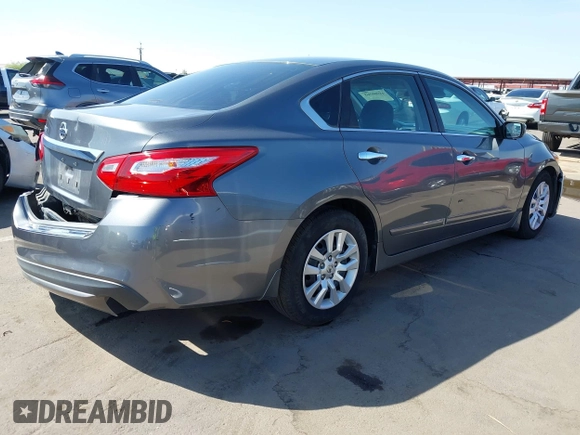 2016 Nissan Altima 2.5 S with VIN 1N4AL3AP0GN389704, listed as a IAAI auction lot 41980365 with 135,682 mi miles. Bid and sale history available at carsss.com. Image 4.