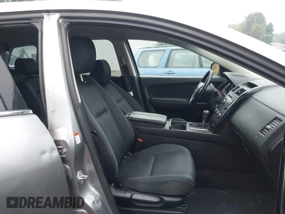 2010 Mazda CX-9 Sport with VIN JM3TB2MA6A0210360, listed as a IAAI auction lot 42711756 with 169,844 mi miles and . Bid and sale history available at DreamBid. Image 5.