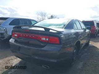 2014 Dodge Charger RT Plus with VIN 2C3CDXDT3EH242559, listed as a IAAI auction lot 41846783 with 118,297 mi miles. Bid and sale history available at carsss.com. Image 4.