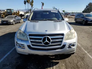2009 Mercedes-Benz GL-Class 5.5L with VIN 4JGBF86E79A448926, listed as a Copart auction lot 80127314 with 108,413 mi miles and Salvage Title. Bid and sale history available at carsss.com. Image 5.