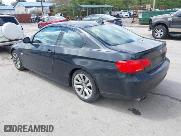 2011 BMW 3 Series 328i xDrive with VIN WBAKF5C55BE586564, listed as a IAAI auction lot 41944192 with 153,167 mi miles. Bid and sale history available at carsss.com. Image 3.