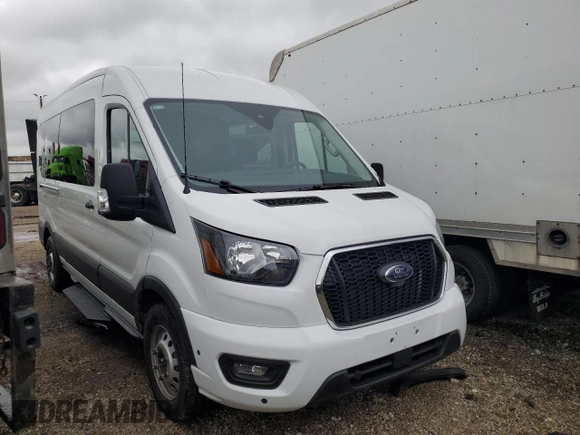 2025 Ford Transit Passenger XL z VIN 1FBAX9CGXSKA05361, wystawiony jako Copart lot #57855205 z przebiegiem 3 117 mil mil oraz Czysty tytuł • Clean title. Historia ofert i sprzedaży dostępna na DreamBid. Obrazek 4.