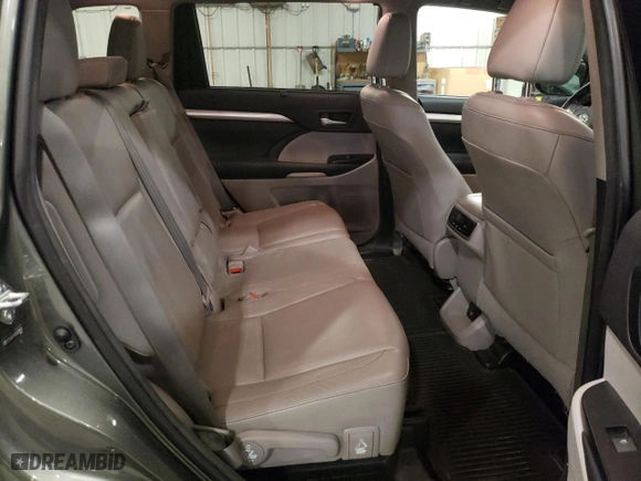 2014 Toyota Highlander XLE with VIN 5TDJKRFH1ES038809, listed as a Copart auction lot 54033525 with 115,730 mi miles and Salvage Title. Bid and sale history available at carsss.com. Image 11.
