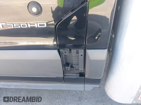 2017 Ford Transit с VIN 1FDBF9ZM2HKB18838, выставлен на аукционе IAAI как лот 41910002 с пробегом 129 754 миль миль и . История ставок и продаж доступна на DreamBid. Изображение 6.