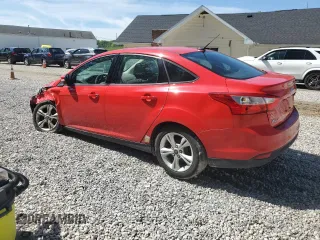 2013 Ford Focus SE with VIN 1FADP3F29DL342838, listed as a Copart auction lot 55821974 with 185,639 mi miles and Salvage Title. Bid and sale history available at carsss.com. Image 2.