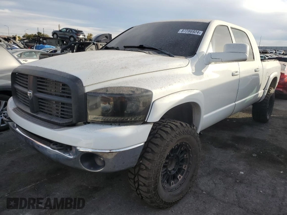 2008 Dodge 2500 SXT z VIN 3D7KS29A28G112483, wystawiony jako Copart lot #87286924 z przebiegiem 208 111 mil mil oraz Szkody całkowita. Historia ofert i sprzedaży dostępna na DreamBid. Obrazek 1.