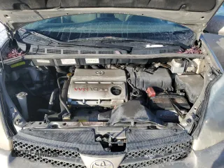 2005 Toyota Sienna LE with VIN 5TDBA23C25S030774, listed as a Copart auction lot 80359744 with 518,172 mi miles and Clean Title. Bid and sale history available at carsss.com. Image 12.