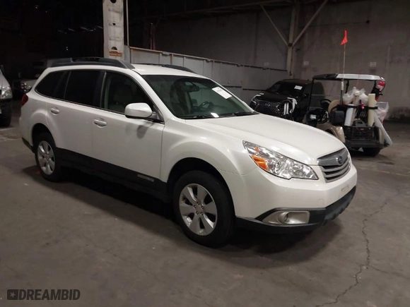 2010 Subaru Outback Premium All-Weather with VIN 4S4BRBCC3A3317654, listed as a IAAI auction lot 41935655 with 171,756 mi miles. Bid and sale history available at carsss.com. Image 1.