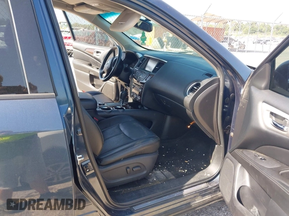 2014 Nissan Pathfinder S z VIN 5N1AR2MMXEC691638, wystawiony jako IAAI lot #42294429 z przebiegiem 155 019 mil mil oraz . Historia ofert i sprzedaży dostępna na DreamBid. Obrazek 5.