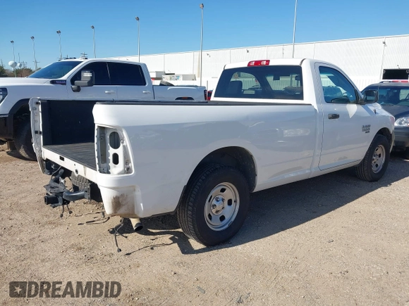 2019 Ram 1500 Classic Tradesman with VIN 3C6JR6DGXKG522547, listed as a IAAI auction lot 41269759 with 138,205 mi miles. Bid and sale history available at carsss.com. Image 4.