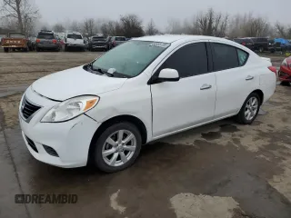 2014 Nissan Versa SV with VIN 3N1CN7AP1EL805182, listed as a Copart auction lot 88955725 with 119,181 mi miles and Salvage Title. Bid and sale history available at carsss.com. Image 1.