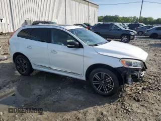 2017 Volvo XC60 Dynamic with VIN YV440MDRXH2071771, listed as a Copart auction lot 56673365 with 62,637 mi miles and Salvage title. Bid and sale history available at DreamBid. Image 4.