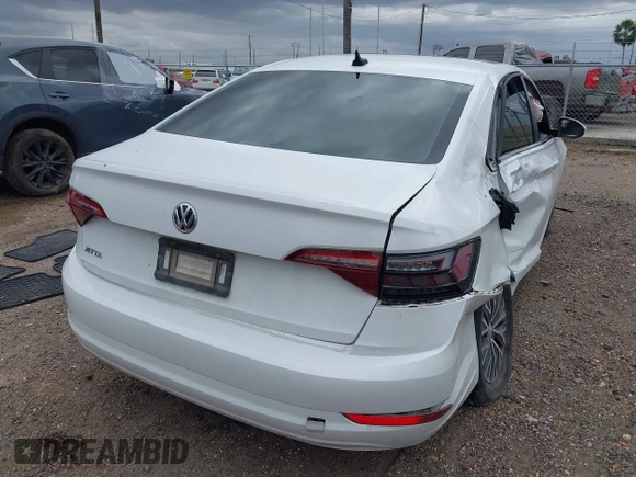 2021 Volkswagen Jetta S z VIN 3VWC57BU0MM085171, wystawiony jako IAAI lot #41688704 z przebiegiem 38 856 mil mil oraz . Historia ofert i sprzedaży dostępna na DreamBid. Obrazek 4.