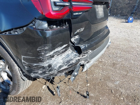 2024 BMW X3 xDrive30i with VIN 5UX53DP03R9X02816, listed as a IAAI auction lot 41826664 with 9,571 mi miles and . Bid and sale history available at DreamBid. Image 6.