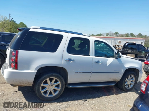 2013 GMC Yukon Denali with VIN 1GKS2EEF6DR308681, listed as a IAAI auction lot 41765321 with 190,321 mi miles. Bid and sale history available at carsss.com. Image 13.