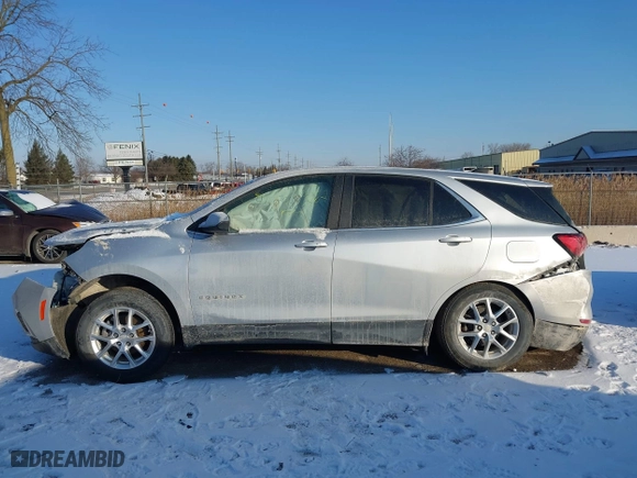 2022 Chevrolet Equinox LT with VIN 3GNAXUEV5NS105930, listed as a IAAI auction lot 41539887 with 46,506 mi miles. Bid and sale history available at carsss.com. Image 14.