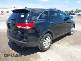 2016 Kia Sorento LX with VIN 5XYPGDA50GG012567, listed as a IAAI auction lot 42074624 with 107,605 mi miles and . Bid and sale history available at DreamBid. Image 4.