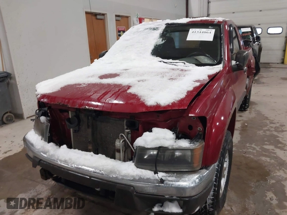 2004 Chevrolet Colorado LS Z71 with VIN 1GCDT196048190573, listed as a IAAI auction lot 41344064 with 292,346 mi miles. Bid and sale history available at carsss.com. Image 13.