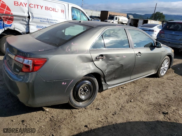 2012 Toyota Camry Hybrid XLE with VIN 4T1BD1FK8CU047538, listed as a Copart auction lot 50631015 with 81,790 mi miles and Salvage Title. Bid and sale history available at carsss.com. Image 3.