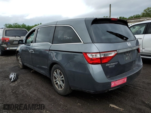 2013 Honda Odyssey EX-L with VIN 5FNRL5H6XDB036239, listed as a Copart auction lot 56377435 with Not provided miles and Salvage title. Bid and sale history available at DreamBid. Image 2.