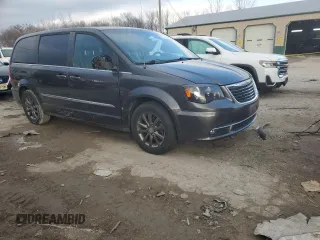 2015 Chrysler Town & Country S with VIN 2C4RC1HG3FR755308, listed as a Copart auction lot 85747474 with 115,782 mi miles and Salvage Title. Bid and sale history available at DreamBid. Image 4.