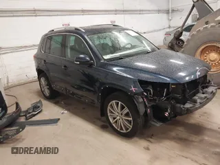 2016 Volkswagen Tiguan S with VIN WVGBV7AX6GW029794, listed as a IAAI auction lot 41698112 with 73,084 mi miles and . Bid and sale history available at DreamBid. Image 1.
