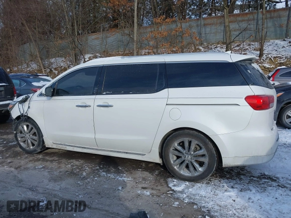 2018 Kia Sedona SX-L with VIN KNDME5C13J6394046, listed as a IAAI auction lot 41376967 with 178,447 mi miles. Bid and sale history available at carsss.com. Image 15.